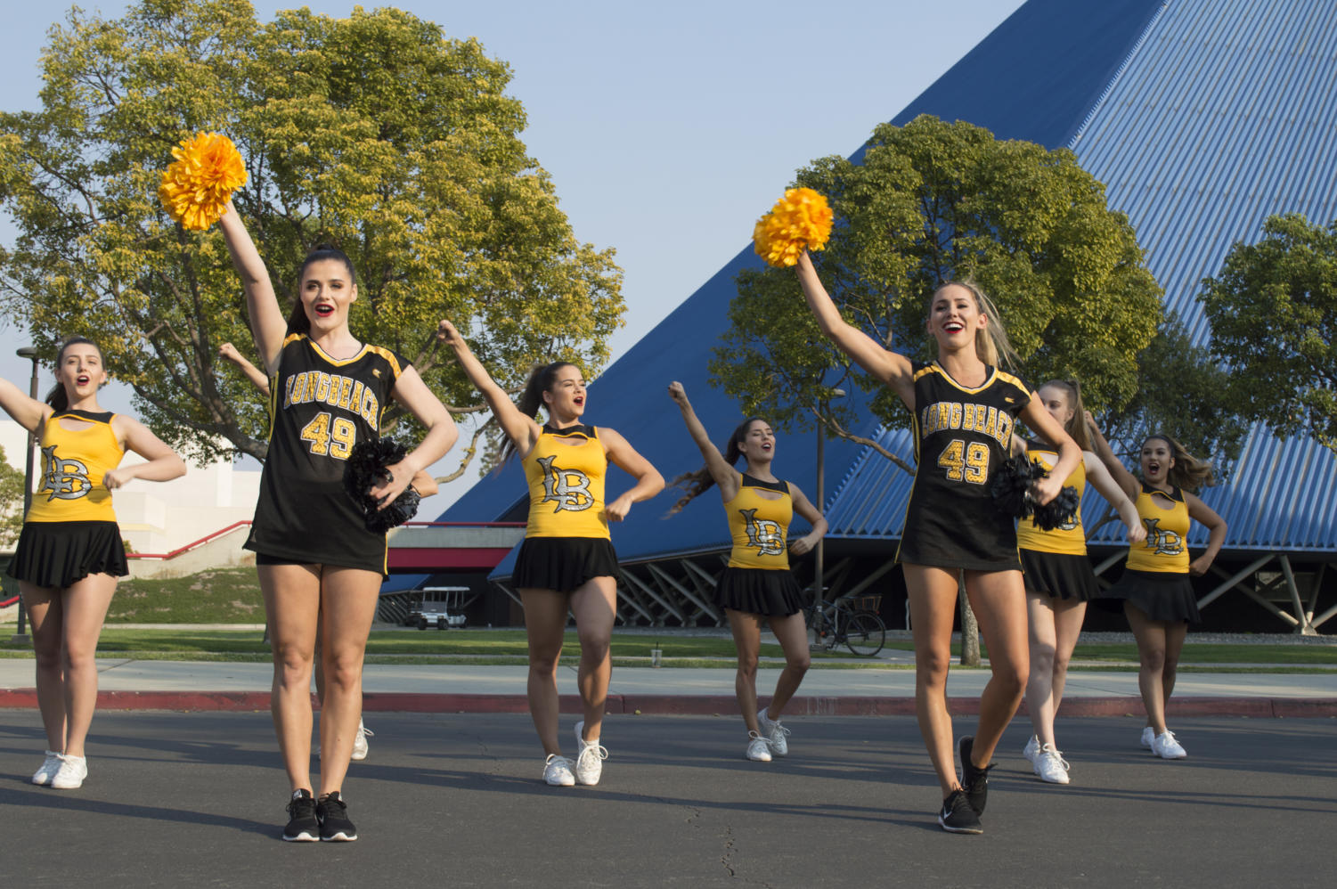 LBSU Spirit Team performs on the main stage in front of the Walter Pyramid, Nov. 10, 2018.