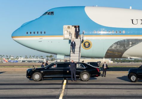 President Joe Biden arrives at Long Beach airport on Monday to lend support to the Democratic Governor of California, Gavin Newsom, in an effort to urge voters to vote "No" on the recall ballot on Tuesday, Sept. 14. Credit: Ulysses Villa
