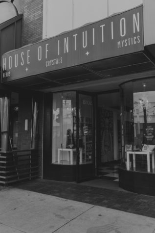 House of Intuition is located on 2nd street in Long Bach, Ca.