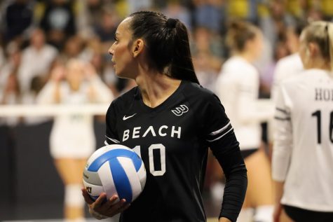 Long Beach State women’s volleyball team junior, defensive specialist, Savana Chacon prepares for the serve. Chacon had eight assists and 10 digs.