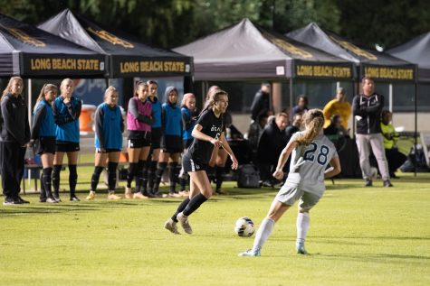 Long Beach State women's soccer sophomore midfielder Julia Moore controls the ball on the wing to find an open teammate against UC Irvine at George Allen Field. The Beach would fall 4-1 in a penalty shootout and face an early exit in the Big West Championship tournament.