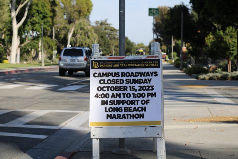 10/13/2023 - Long Beach, Calif: CSULB's Parking and Transportation Services has multiple signs around campus where they state the roadways will be closed due to the Long Beach Marathon.