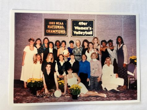 After The Beach's 1993 women's volleyball team beat Penn State to win the NCAA championship, members from all three championship-winning teams pose for a historic photo of champions.