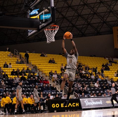 Freshman guard Varick Lewis had a game-high 12 points alongside sophomore forward AJ George as LBSU beats Life Pacific in the Walter Pyramid Wednesday night.