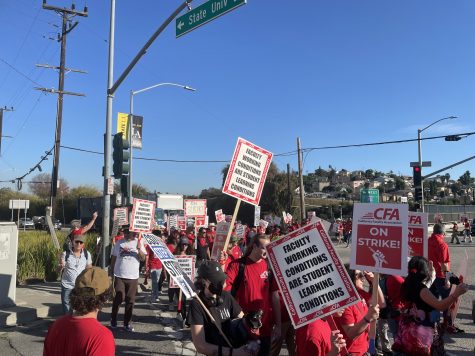 12/6/2023 Los Angeles, Ca. Striking faculty shut down the intersection of State College Drive and North Eastern Avenue near Cal State Los Angeles