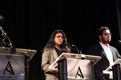 ASI candidate for Vice President of Finance Mohaddisa Naqvi speaks at the ASI debate.