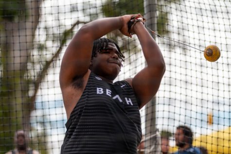 3/1/24 - Long Beach, Calif: Freshman thrower Jaylon Wells had his freshman debut with hammer throws and he led flight one with 45.17m at Jack Rose Track. Wells was number 20 in men's hammer throws but only had three attempts while the other flights had six.